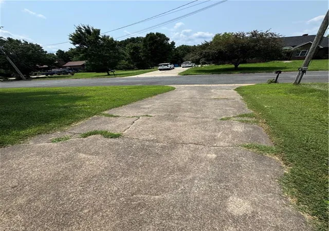 36th image of 804 Lauras Ln, Albemarle, NC 28001 | MLS# 1232993