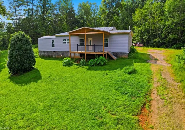 Photo 2 of Manufactured home for sale at 209 Bruno Ln, Boomer, NC 28606 | MLS# 1230050 | Listing updated on 2026-09-03