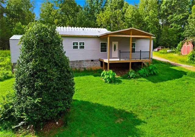 Photo 4 of Manufactured home for sale at 209 Bruno Ln, Boomer, NC 28606 | MLS# 1230050 | Listing updated on 2026-09-03