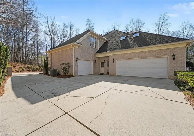 4th image of 4620 Cherryhill Ln, Winston Salem, NC 27106 | MLS# 1213816