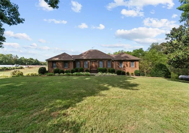 Photo 3 of Single Family Residence at 6464 Bonlee Bennett Rd, Bear Creek, NC 27207 | MLS# 1199823 | | Sold on 2026-05-14