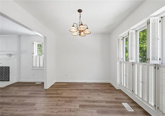 Photo 3 of Single family home for sale at 1121 Sherwood Dr #10, Burlington, NC 27215 | MLS# 1219880 | Listing updated on 2026-09-17