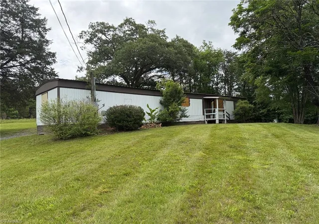 Homes for sale in Pilot Mountain, NC | 110 Beck Ln, Pilot Mountain, NC 27041 | MLS# 1223604