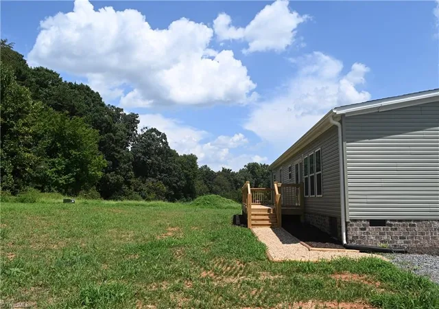 Photo 2 of Manufactured home for sale at 125 Luffman Rd, Ronda, NC 28670 | MLS# 1231741 | Listing updated on 2026-08-20