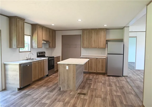 Photo 3 of Manufactured home for sale at 125 Luffman Rd, Ronda, NC 28670 | MLS# 1231741 | Listing updated on 2026-08-20