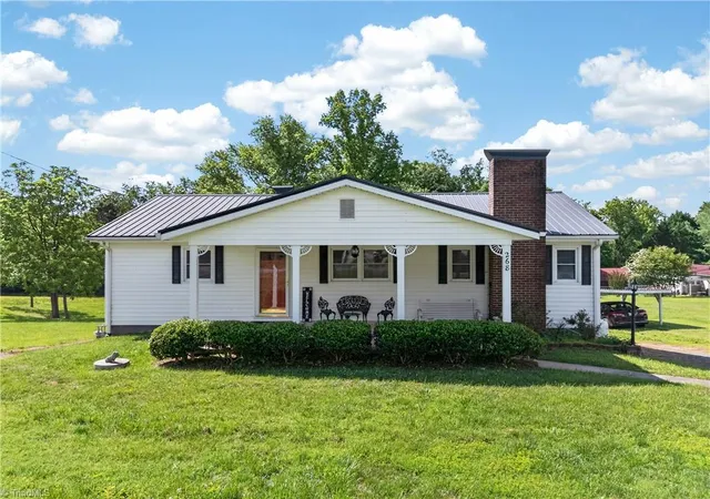 Homes for sale in Mount Airy, NC | 268 Smith Ln, Mount Airy, NC 27030 | MLS# 1227228