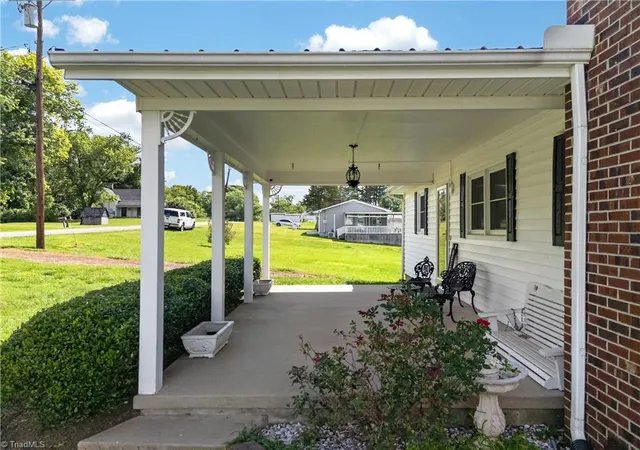 Homes for sale in Mount Airy, NC | 268 Smith Ln, Mount Airy, NC 27030 | MLS# 1227228