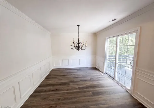 Photo 4 of Single family home for sale at 207 Calla Lilly Ln, Kernersville, NC 27284 | MLS# 1226852 | Listing updated on 2026-09-10