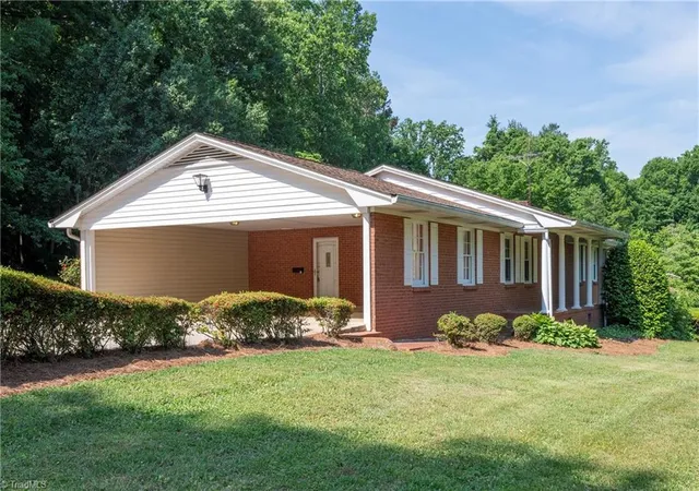 3rd image of 197 Elm St, Mocksville, NC 27028 | MLS# 1220258
