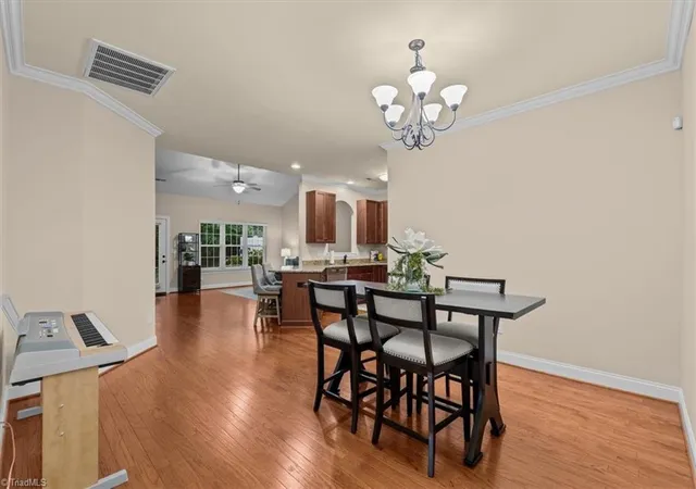 3rd image of 125 Chestnut Bend Dr, Greensboro, NC 27406 | MLS# 1225088