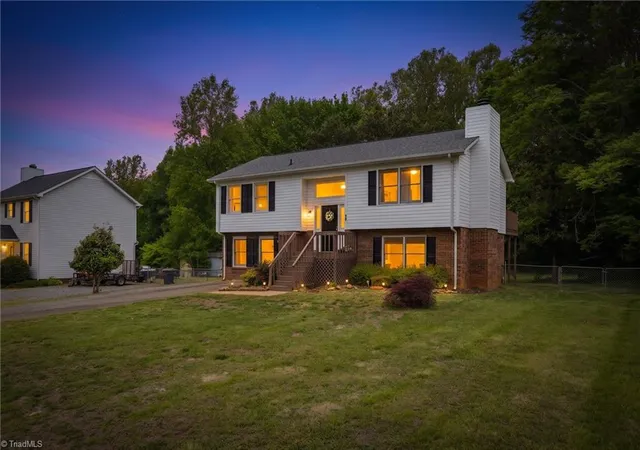 Homes for sale in Reidsville, NC | 306 Cypress Dr, Reidsville, NC 27320 | MLS# 1218157