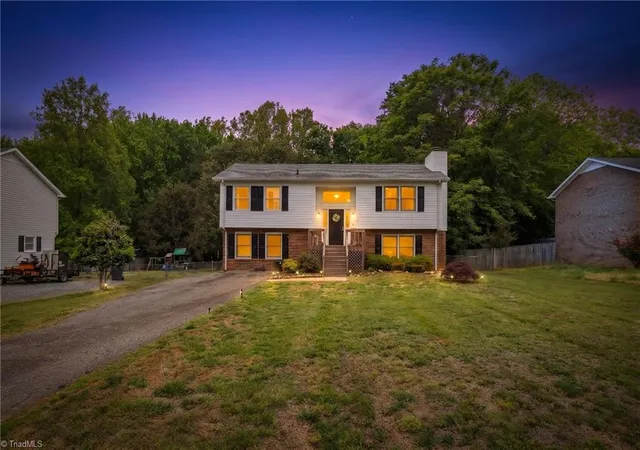 Homes for sale in Reidsville, NC | 306 Cypress Dr, Reidsville, NC 27320 | MLS# 1218157