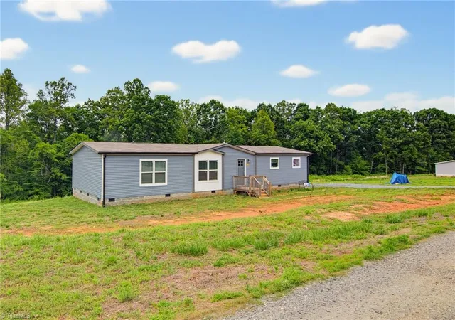 Photo 2 of Manufactured home for sale at 171 Free Bird Ln, Madison, NC 27025 | MLS# 1223640 | Listing updated on 2026-09-16