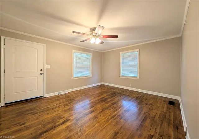4th image of 318 Hay St, Mount Airy, NC 27030 | MLS# 1231100