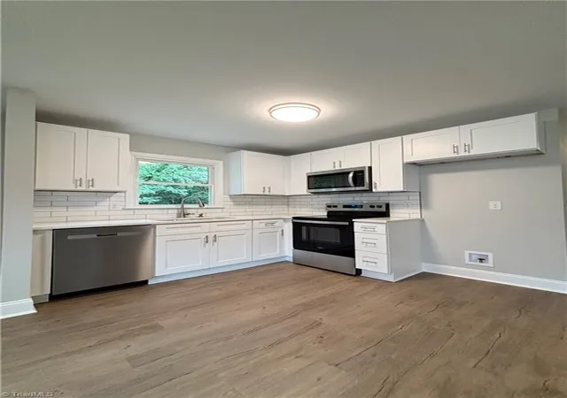 Photo 2 of Sale Pending at 1332 Calvert Dr, Winston Salem, NC 27107 | MLS# 1228955 | Listing updated on 2026-09-10