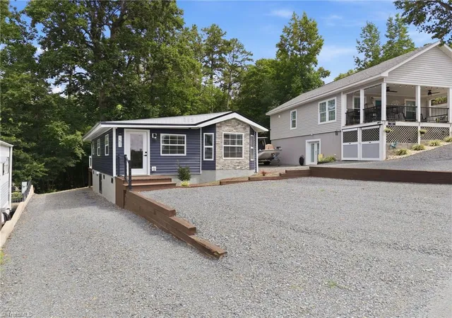 2nd image of 151 Dogwood Cir, New London, NC 28127 | MLS# 1230948