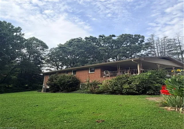 2nd image of 6815 University Pkwy, Rural Hall, NC 27045 | MLS# 1232927