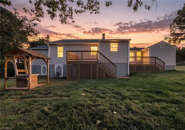 Photo 2 of Single family home for sale at 6224 E Old Us Hwy 421, East Bend, NC 27018 | MLS# 1231517 | Listing updated on 2026-10-04