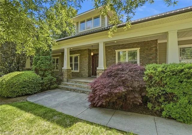 2nd image of 2105 Stone Ridge Pl, Winston Salem, NC 27107 | MLS# 1221875