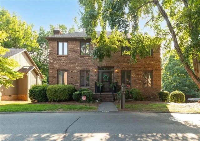 Photo 1 of Single family home for sale at 215 Barrington Pl, Winston Salem, NC 27104 | MLS# 1230756 | Listing updated on 2026-09-16