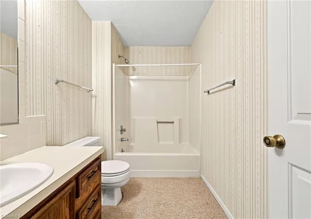 Photo 3 of Single family home for sale at 203 Olde Vineyard Ct, Winston Salem, NC 27104 | MLS# 1228658 | Listing updated on 2026-07-24
