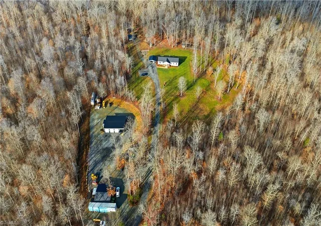 Photo 2 of Manufactured home for sale at 1071 Pine Knoll Dr, Yadkinville, NC 27055 | MLS# 1231357 | Listing updated on 2026-08-26