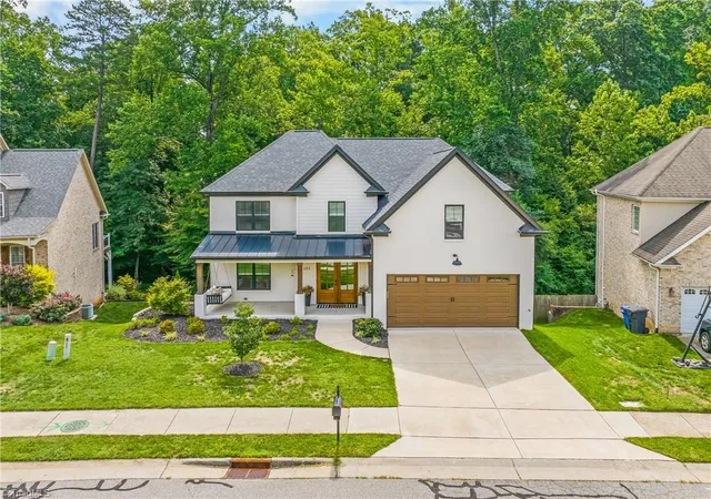 Photo 3 of Sale Pending at 223 Fearrington Dr, Kernersville, NC 27284 | MLS# 1229244 | Listing updated on 2026-09-16