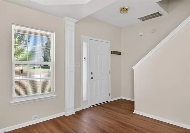 Photo 4 of Single family home for sale at 2173 Cliffvale Dr, High Point, NC 27262 | MLS# 1228414 | Listing updated on 2026-08-14