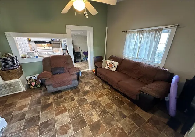 Homes for sale in New London, NC | 162 Club House Dr, New London, NC 28127 | MLS# 1226077