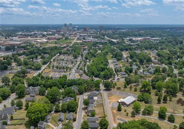 35th image of 1672 Burton St, Winston Salem, NC 27105 | MLS# 1225764