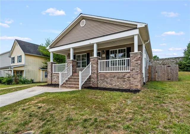 3rd image of 1672 Burton St, Winston Salem, NC 27105 | MLS# 1225764