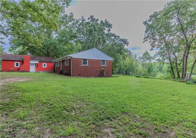Photo 1 of Sale Pending at 3226 Jidemi Rd, Greensboro, NC 27406 | MLS# 1229812 | Listing updated on 2026-10-01