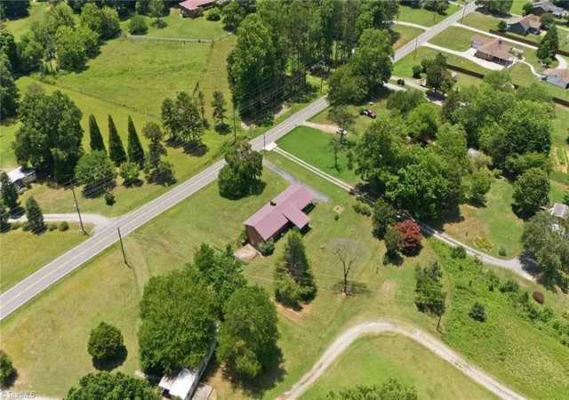 39th image of 1456 Shady Grove Church Rd, Winston Salem, NC 27107 | MLS# 1226158