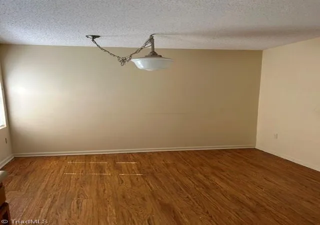 5th image of 3216 Wellingford Dr, High Point, NC 27265 | MLS# 1225528