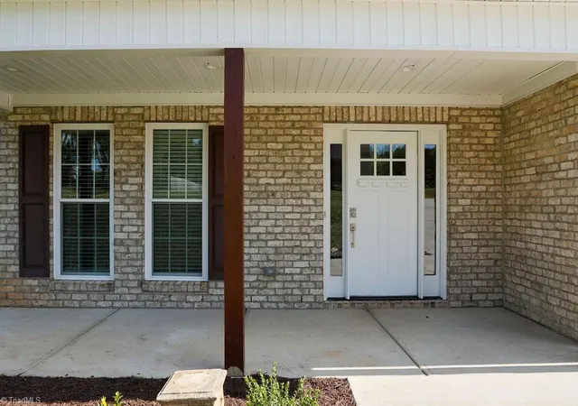 Photo 3 of Sale Pending at 4908 Gordon Farm Way, Browns Summit, NC 27214 | MLS# 1224173 | Listing updated on 2026-09-29