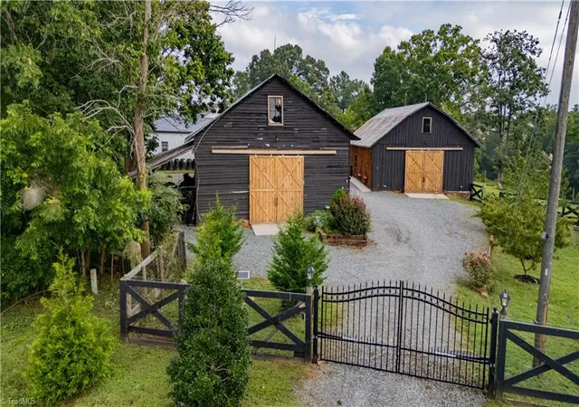 Homes for sale in Westfield, NC | 1009 Ray Loop Rd, Westfield, NC 27053 | MLS# 1215194