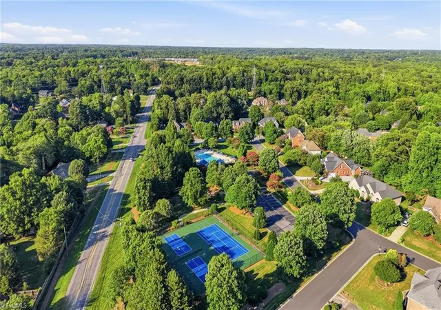49th image of 100 Pearce Dr, Jamestown, NC 27282 | MLS# 1227216