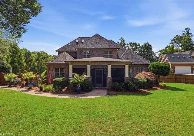 4th image of 100 Pearce Dr, Jamestown, NC 27282 | MLS# 1227216