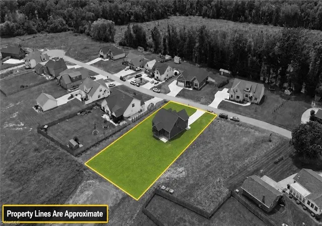 4th image of 377 Lenalan Dr, Lexington, NC 27295 | MLS# 1228718