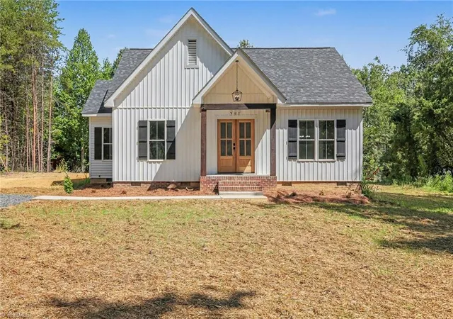 2nd image of 281 Settlement Loop, Stoneville, NC 27048 | MLS# 1231371