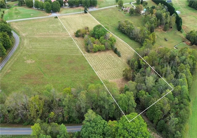 Homes for sale in Pilot Mountain, NC | 310 Jessup Grove Church Rd, Pilot Mountain, NC 27041 | MLS# 1218199
