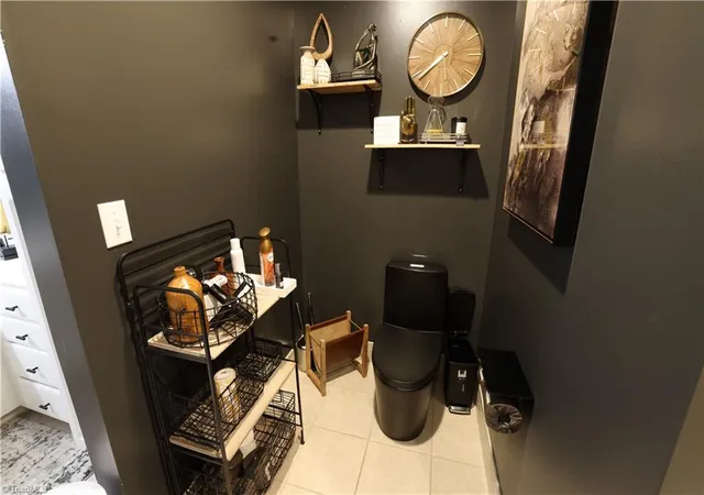 Photo 4 of Single family home for sale at 605 W Market St #408, Greensboro, NC 27401 | MLS# 1166778 | Listing updated on 2026-01-12