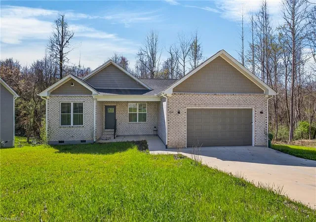 1st image of 2113 Lancey Dr, Thomasville, NC 27360 | MLS# 1214149