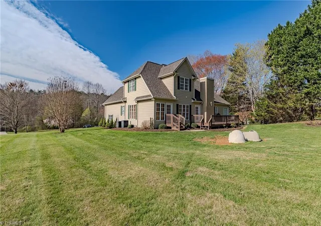 5th image of 166 Laurel Creek Dr, Mount Airy, NC 27030 | MLS# 1213515