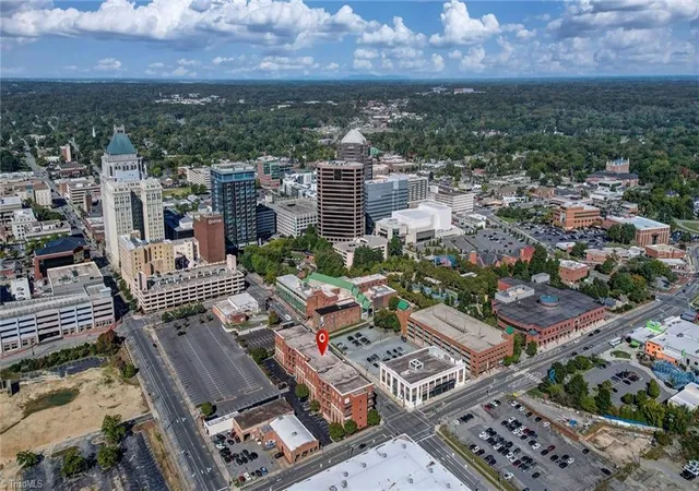 4th image of 113 N Church St #202, Greensboro, NC 27401 | MLS# 1226163