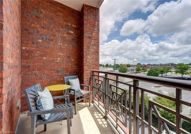 5th image of 113 N Church St #202, Greensboro, NC 27401 | MLS# 1226163