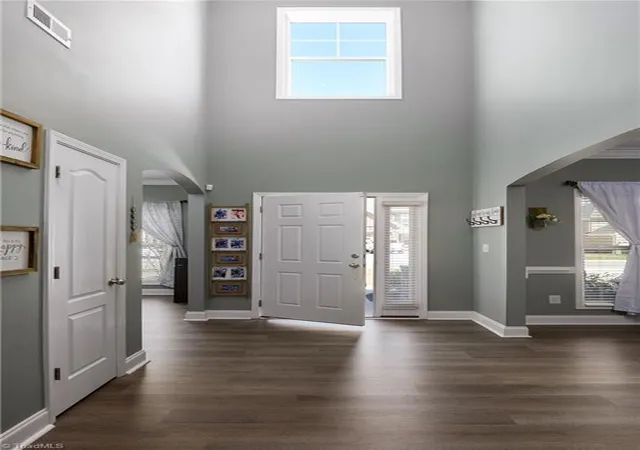 3rd image of 2929 Fernley Ct, High Point, NC 27262 | MLS# 1212030