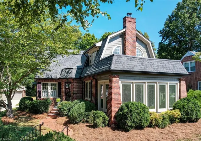 Photo 1 of Sale Pending at 618 Parkway Blvd, Reidsville, NC 27320 | MLS# 1233063 | Listing updated on 2026-09-20