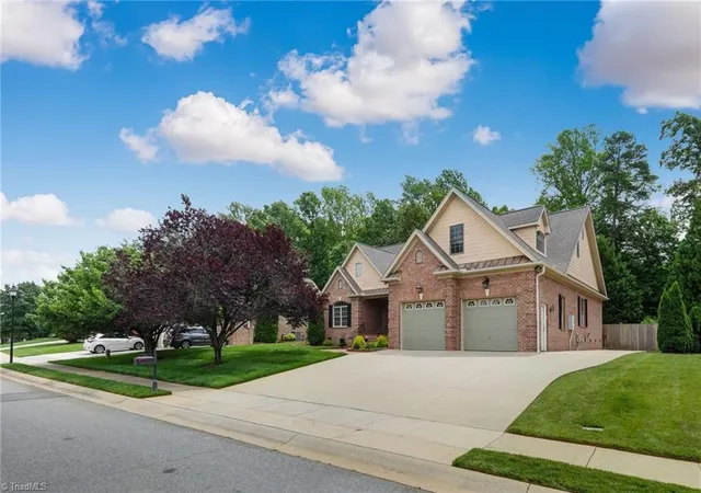 2nd image of 966 Tremore Club Dr, Burlington, NC 27215 | MLS# 1222606