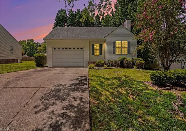 1st image of 417 Prince Haven Ln, Kernersville, NC 27284 | MLS# 1227248